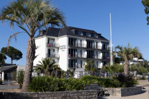 Hotel Kastel & Spa avec piscine d'eau de mer chauffée et située à 50 m de l'hôtel